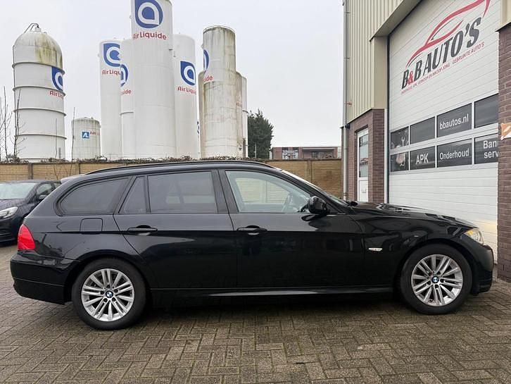 Occasion BMW 320 Executive 170 PK (125 kW) 2010 Zwart (metallic) Stationwagen