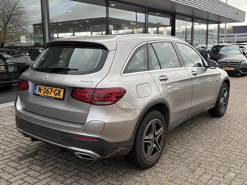 Occasion Mercedes GLC300 Premium Plus 320 PK (235 kW) 2020 Grijs SUV