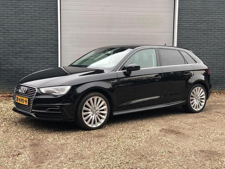 Occasion 2015 Audi e-tron SUV | € 12.500 (Super prijs) - Afbeelding 1/4
