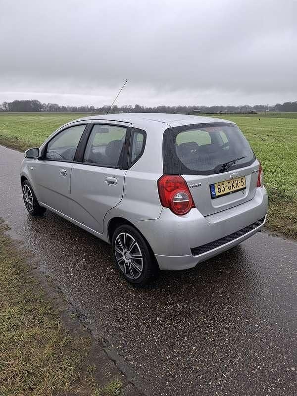 Occasion Chevrolet Aveo LS 101 PK (74 kW) 2008 Grijs Hatchback