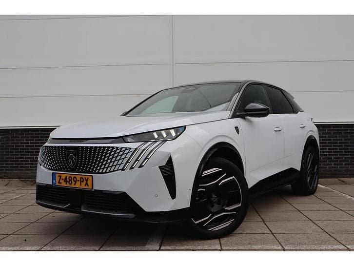 Wit Gebruikt 2024 Peugeot e-3008 GTi SUV | € 40.885 (Duur) - Afbeelding 1/1