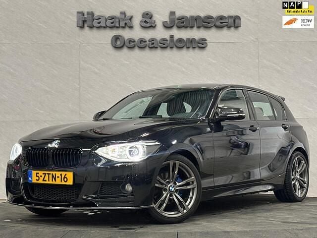 Occasion BMW 116 Executive 136 PK (100 kW) 2015 Zwart Hatchback