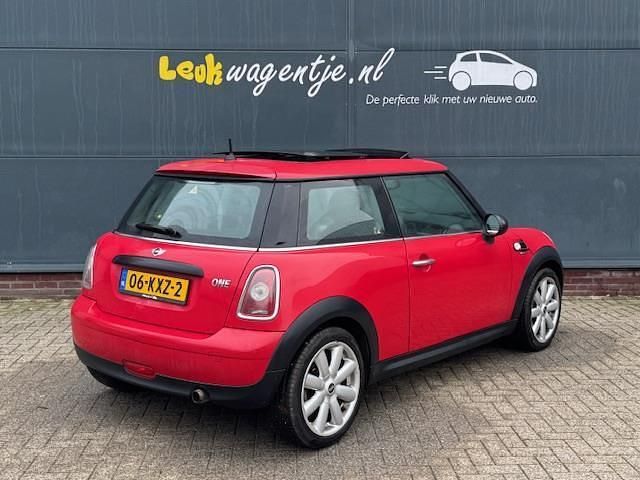 Occasion Mini ONE 95 PK (69 kW) 2010 Rood Hatchback