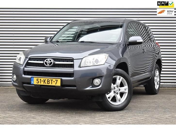Grijs (metallic) Occasion 2009 Toyota RAV4 SUV | € 10.950 (Super prijs) - Afbeelding 1/4