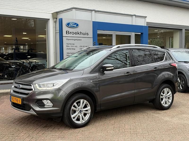 Occasion Ford Kuga Trend 2018 Grijs SUV