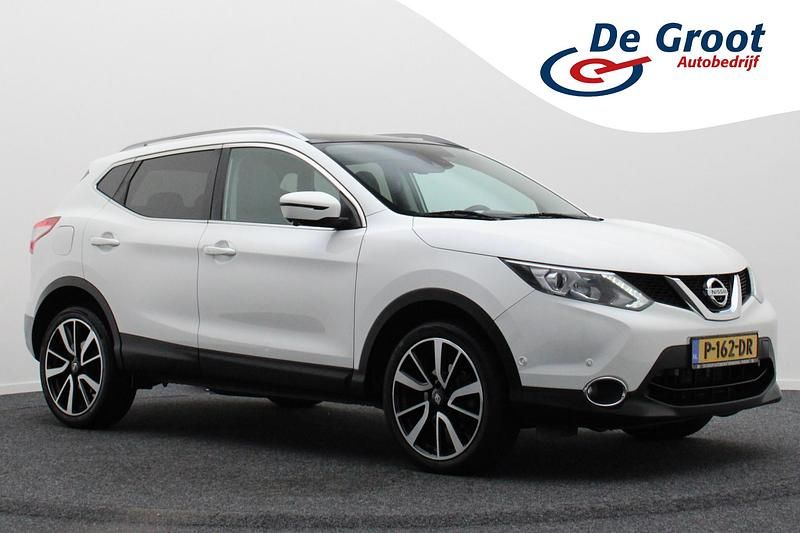 Wit Gebruikt 2016 Nissan Qashqai N-Connecta SUV | € 13.450 (Eerlijke prijs) - Afbeelding 1/4