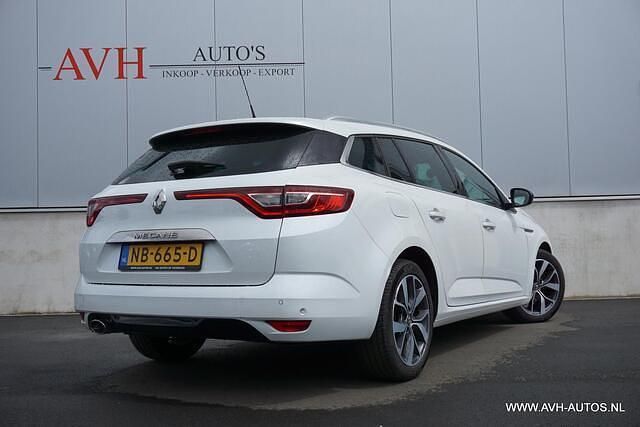 Occasion Renault Mégane GrandTour Bose Edition 101 PK (74 kW) 2017 Wit Stationwagen