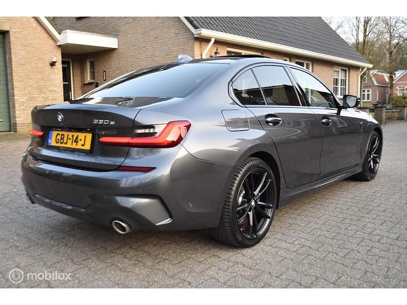 Occasion BMW 330 M Sport 293 PK (215 kW) 2020 Grijs Sedan