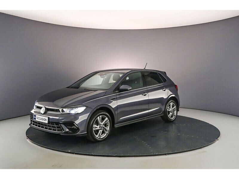 Grijs Gebruikt 2024 VW Polo R-line Hatchback | € 30.900 (Duur) - Afbeelding 1/4