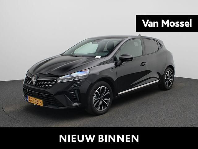 Noir etoile gne (donker zwart) Gebruikt 2024 Renault Clio V Techno Hatchback | € 24.440 (Iets duurder) - Afbeelding 1/4