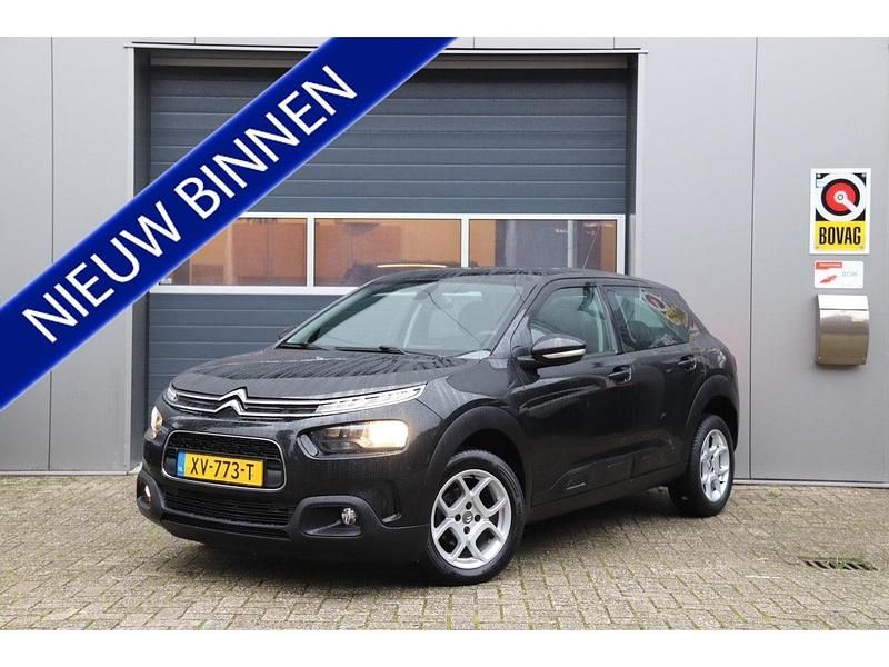 Zwart Gebruikt 2019 Citroën C4 Cactus Feel Hatchback | € 9.995 (Eerlijke prijs) - Afbeelding 1/4
