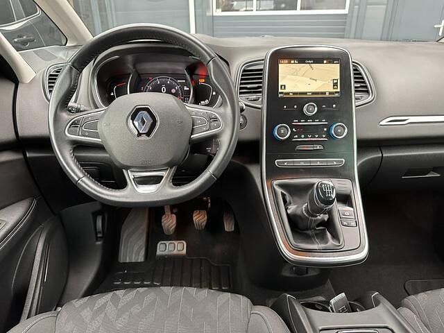Occasion Renault Grand Scénic IV LIMITED 140 PK (102 kW) 2019 Grijs MPV