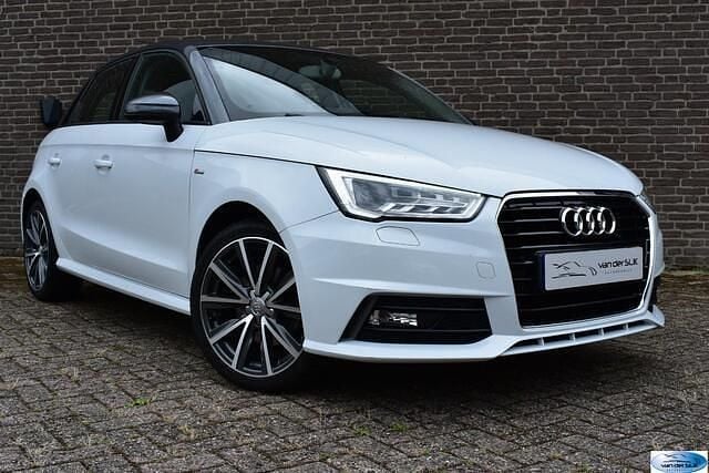 Wit Gebruikt 2016 Audi A1 Sportback Sport Hatchback | € 13.490 (Iets duurder) - Afbeelding 1/4