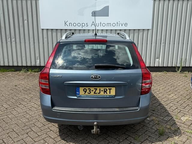 Occasion Kia Ceed 122 PK (89 kW) 2008 Blauw Hatchback