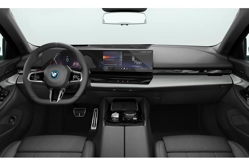 Nieuw BMW i5 Comfort Edition 22 kW (30 PK) 2026 Grijs Sedan