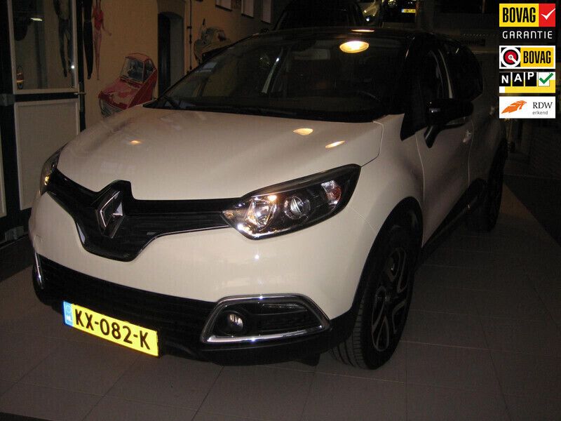 Wit Gebruikt 2016 Renault Captur Dynamique SUV | € 14.950 (Iets duurder) - Afbeelding 1/4