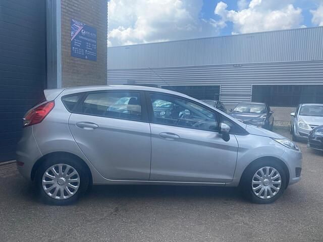 Occasion Ford Fiesta 80 PK (58 kW) 2017 Grijs Hatchback