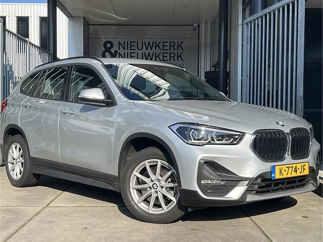 Occasion BMW X1 Executive 180 PK (132 kW) 2021 Grijs SUV