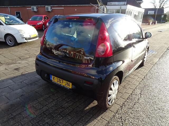 Occasion Peugeot 107 68 PK (50 kW) 2008 Zwart Hatchback