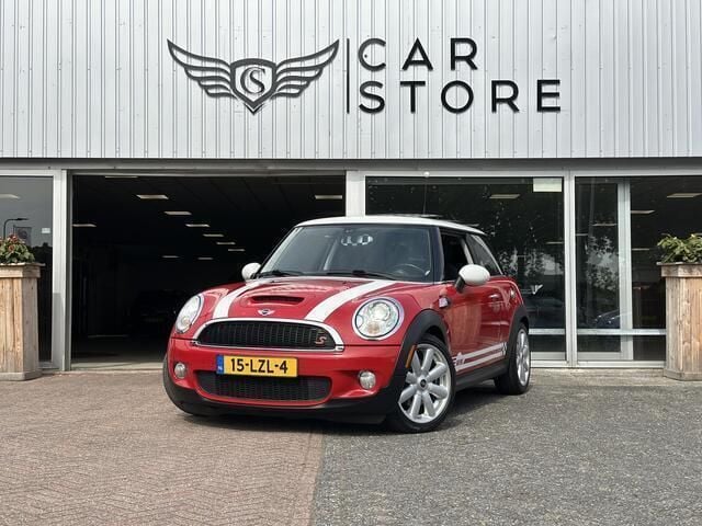 Rood Gebruikt 2008 Mini Cooper S Chili Hatchback | € 6.950 (Eerlijke prijs) - Afbeelding 1/4
