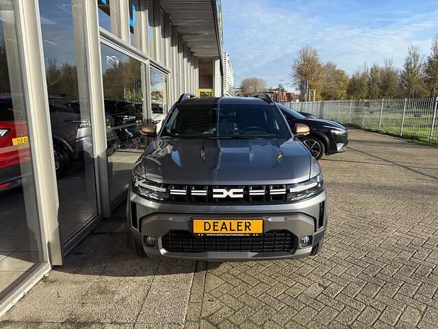 Grijs Gebruikt 2025 Dacia Duster Extreme SUV | € 29.999 - Afbeelding 1/3