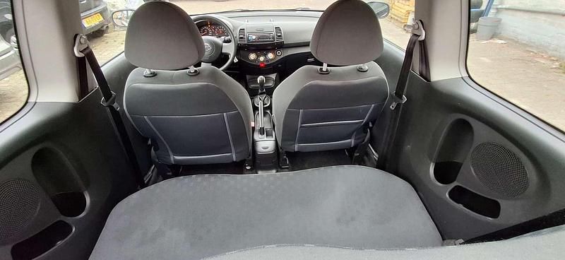 Zwart Gebruikt 2005 Nissan Micra Basis Hatchback | € 1.750 (Goede deal) - Afbeelding 1/4