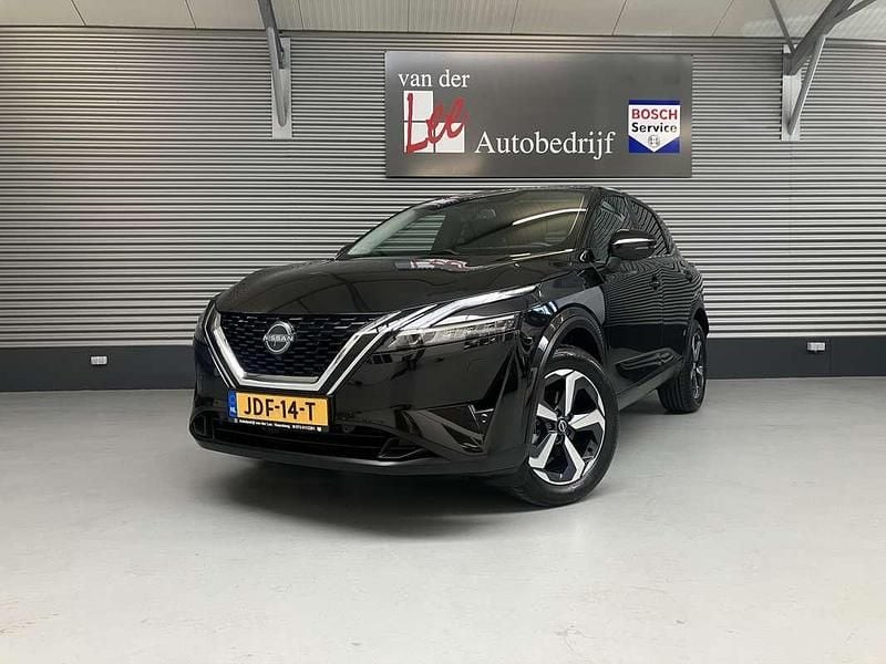 Zwart Gebruikt 2024 Nissan Qashqai N-Connecta SUV | € 30.750 (Super prijs) - Afbeelding 1/4