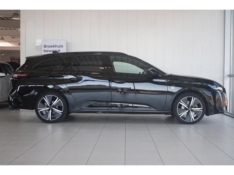 Occasion Peugeot 308 SW GT 136 PK (100 kW) 2024 Zwart Stationwagen