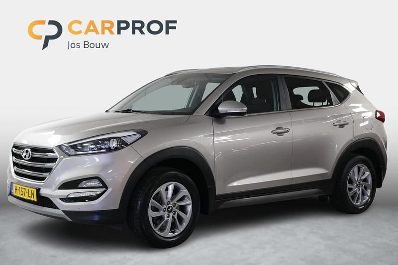 Bruin Occasion 2017 Hyundai Tucson Comfort SUV | € 15.795 (Eerlijke prijs) - Afbeelding 1/4