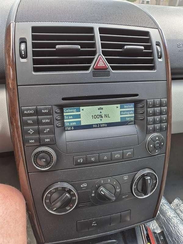 Gebruikt 2005 Mercedes A200 Classic Sedan | € 2.000 (Eerlijke prijs) - Afbeelding 1/4