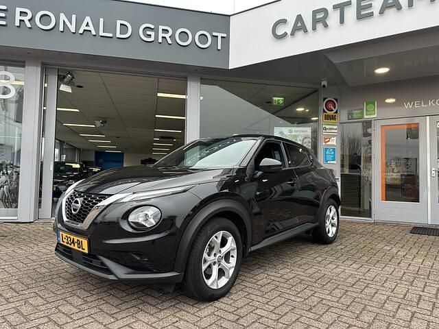 Occasion Nissan Juke N-Connecta 114 PK (83 kW) 2021 Zwart SUV