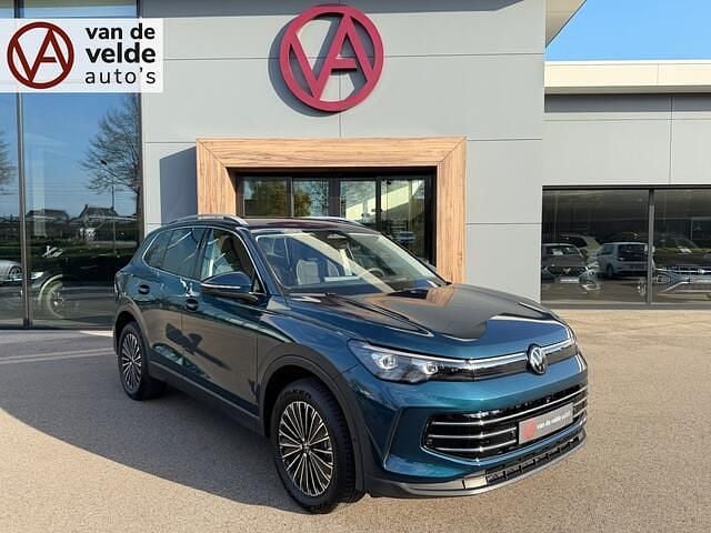 Suv Gebruikt 2025 VW Tiguan Elegance SUV | € 48.945 (Super prijs) - Afbeelding 1/4