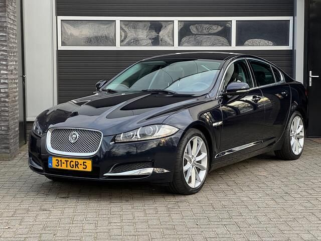 Occasion Jaguar XF 190 PK (139 kW) 2012 Blauw Sedan