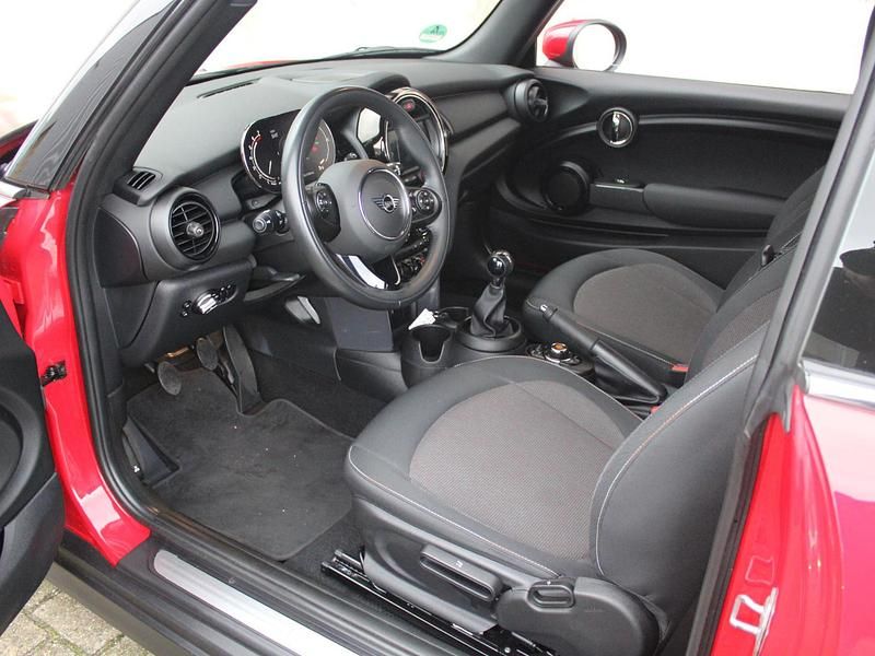 Occasion Mini Cooper Salt 2021 Rood Hatchback