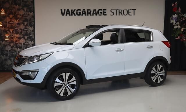 Wit Occasion 2012 Kia Sportage SUV | € 14.450 (Duur) - Afbeelding 1/4