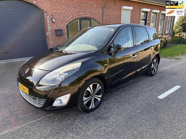 Zwart Occasion 2012 Renault Grand Scénic III Bose Edition MPV | € 3.750 (Eerlijke prijs) - Afbeelding 1/4