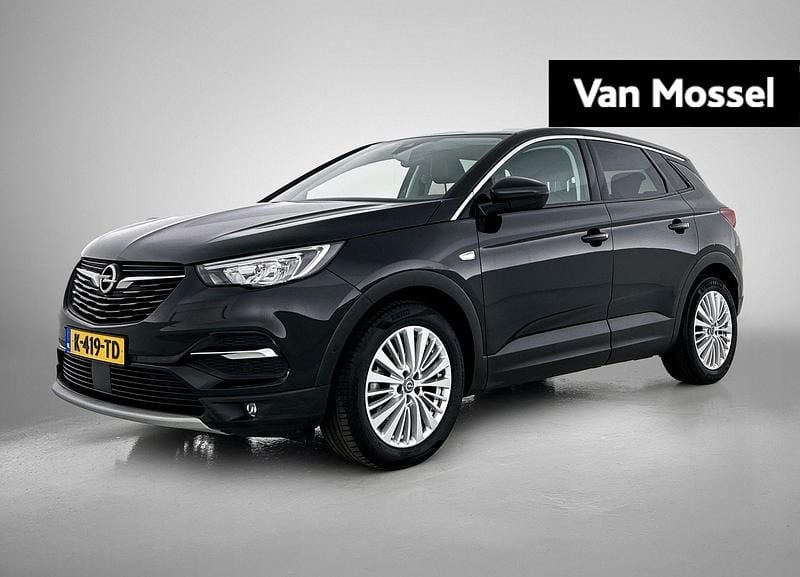 Zwart Gebruikt 2021 Opel Grandland X Innovation SUV | € 17.240 (Goede deal) - Afbeelding 1/4