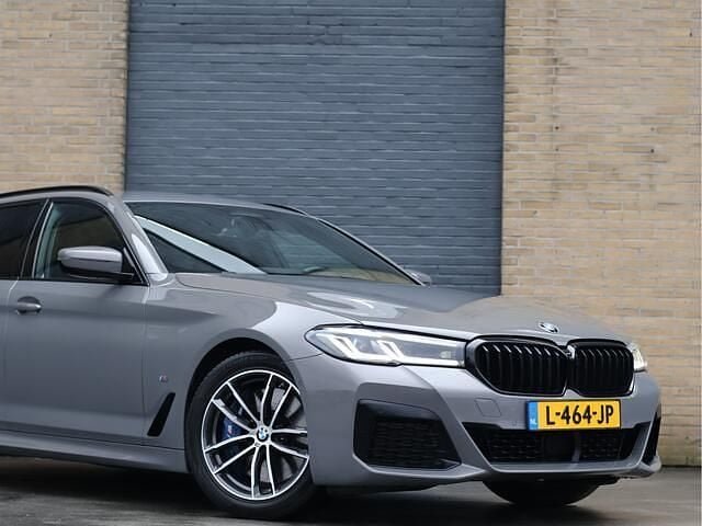 Occasion BMW 530 M Sport 286 PK (210 kW) 2020 Grijs Stationwagen