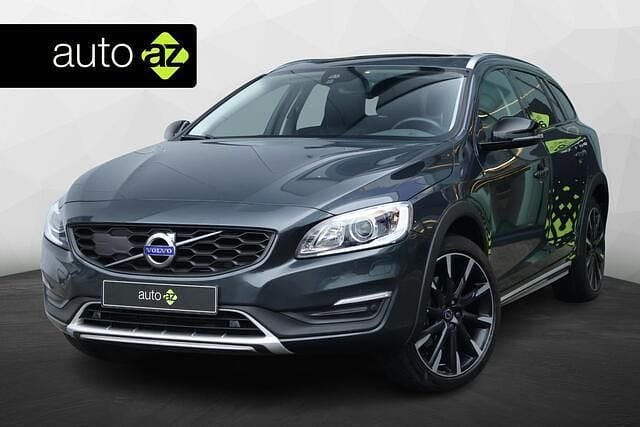 Grijs (metallic) Occasion 2018 Volvo V60 CC Stationwagen | € 22.900 (Eerlijke prijs) - Afbeelding 1/4