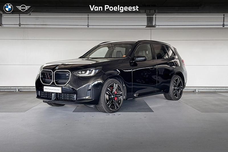Saphirschwarz metallic (zwart metallic) Occasion 2025 BMW X3 Comfort Edition SUV | € 99.900 (Eerlijke prijs) - Afbeelding 1/4