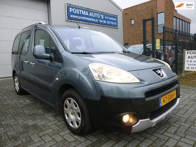 Grijs Gebruikt 2009 Peugeot Partner Tepee MPV | € 4.850 (Duur) - Afbeelding 1/4