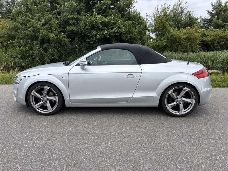 Grijs Gebruikt 2007 Audi TT Roadster S-Line Cabriolet | € 8.950 (Goede deal) - Afbeelding 1/4