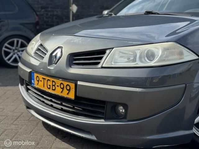 Occasion Renault Mégane GrandTour 110 PK (80 kW) 2007 Grijs Stationwagen