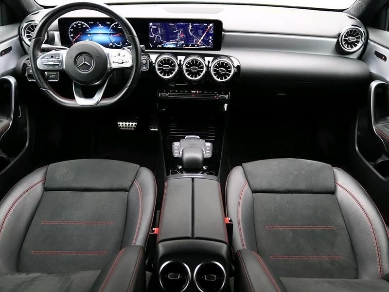 Occasion Mercedes A200 Business 165 PK (121 kW) 2021 Zwart Sedan