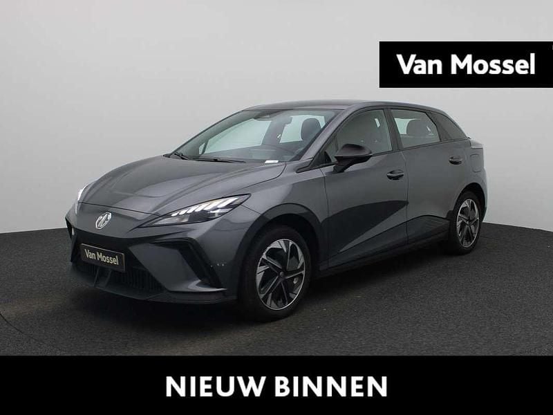 Grijs Gebruikt 2023 MG MG4 EV Hatchback | € 19.495 (Eerlijke prijs) - Afbeelding 1/4