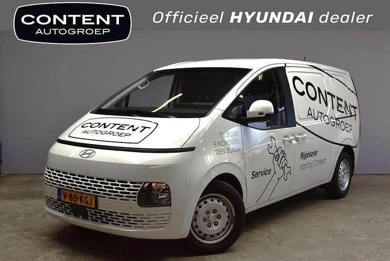 Wit Gebruikt 2024 Hyundai Staria Van | € 24.940 - Afbeelding 1/4