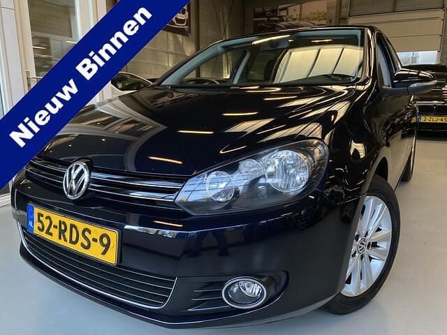 Blauw (metallic) Gebruikt 2011 VW Golf VI Style Hatchback | € 6.750 (Eerlijke prijs) - Afbeelding 1/4