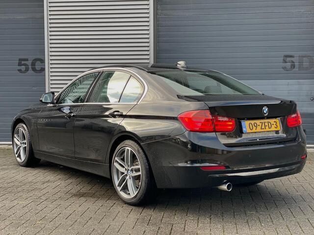 Occasion BMW 316 116 PK (85 kW) 2012 Zwart Sedan