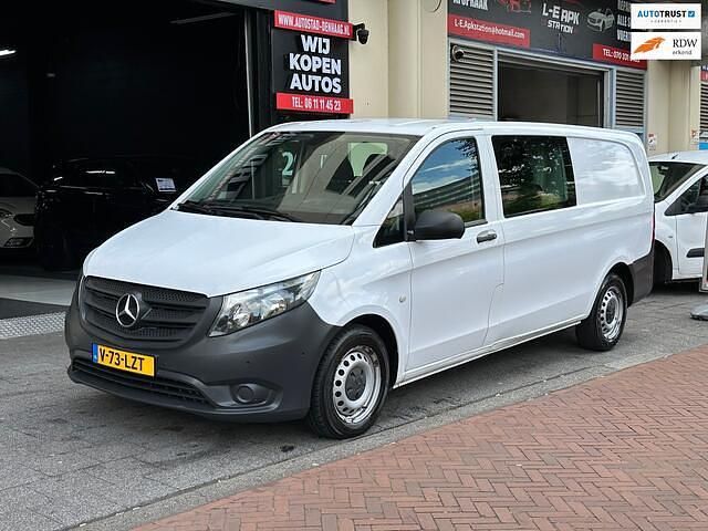Overige Gebruikt 2018 Mercedes Vito MPV | € 17.950 (Duur) - Afbeelding 1/4