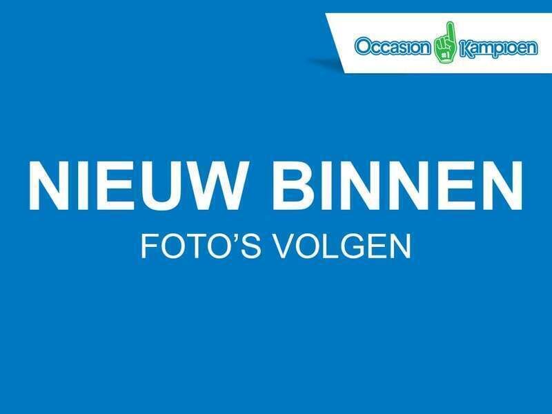 Blauw Gebruikt 2022 Renault Clio V Equilibre Hatchback | € 14.795 (Goede deal) - Afbeelding 1/4